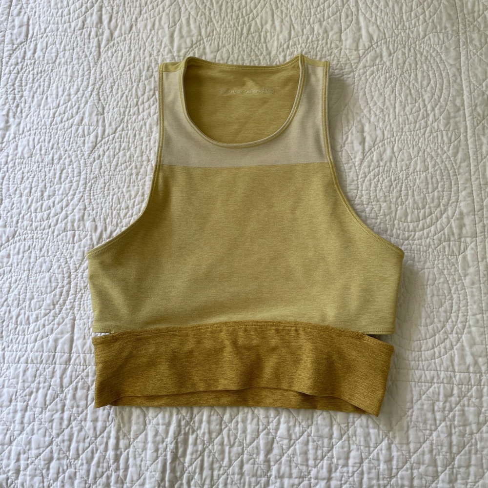Outdoor voices sports bra